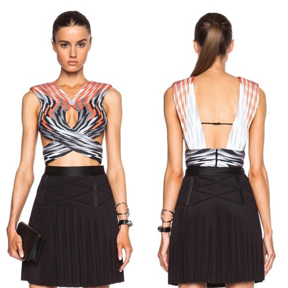 Alexander Wang Accordion Pleated Criss Cross Top in Pavement Woven - Picture 8 of 16